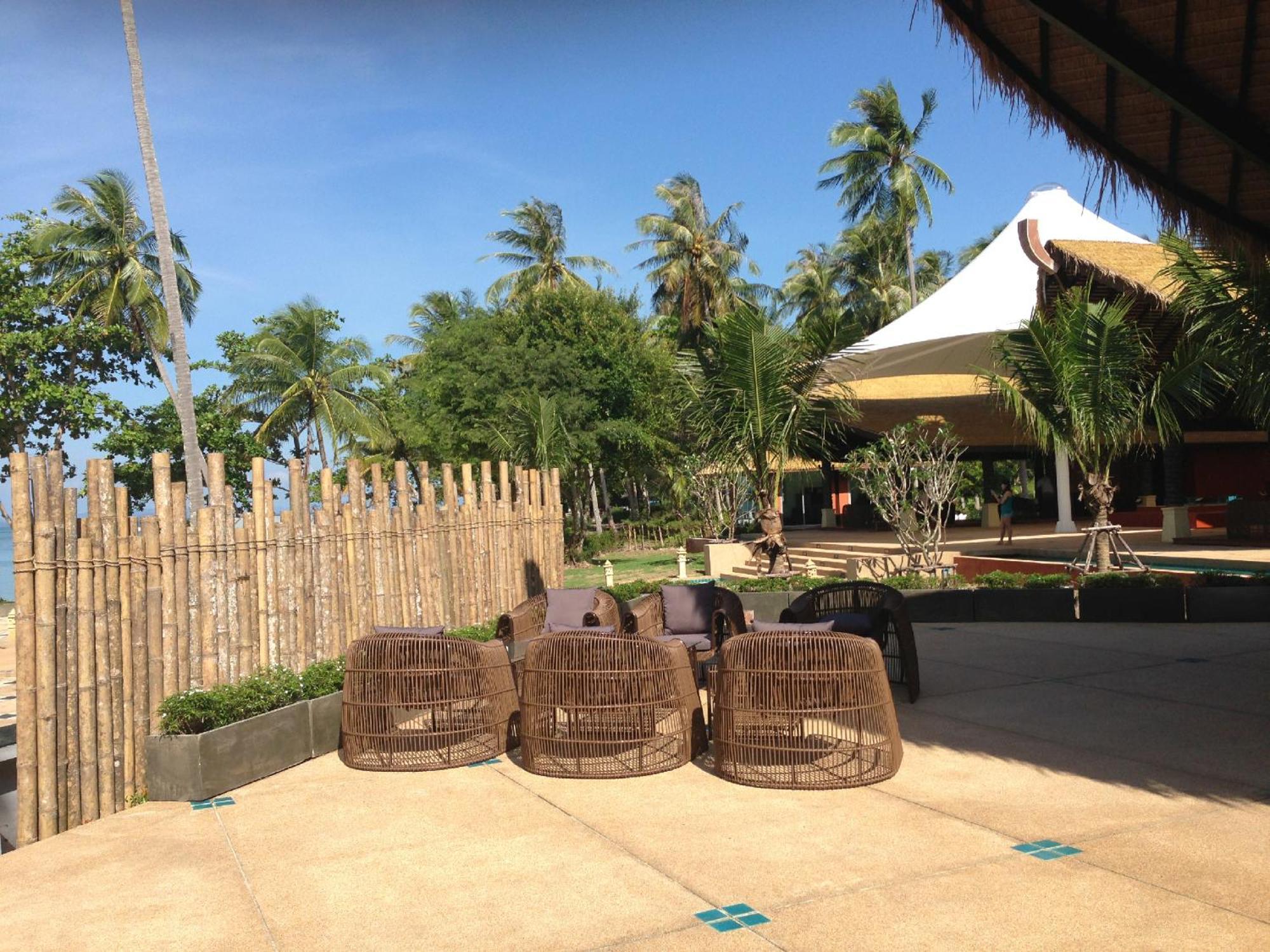 Blue Bay Resort - Access To Pool And Beach-Phuket & Krabi Яо-Яй Экстерьер фото The beach at the resort
