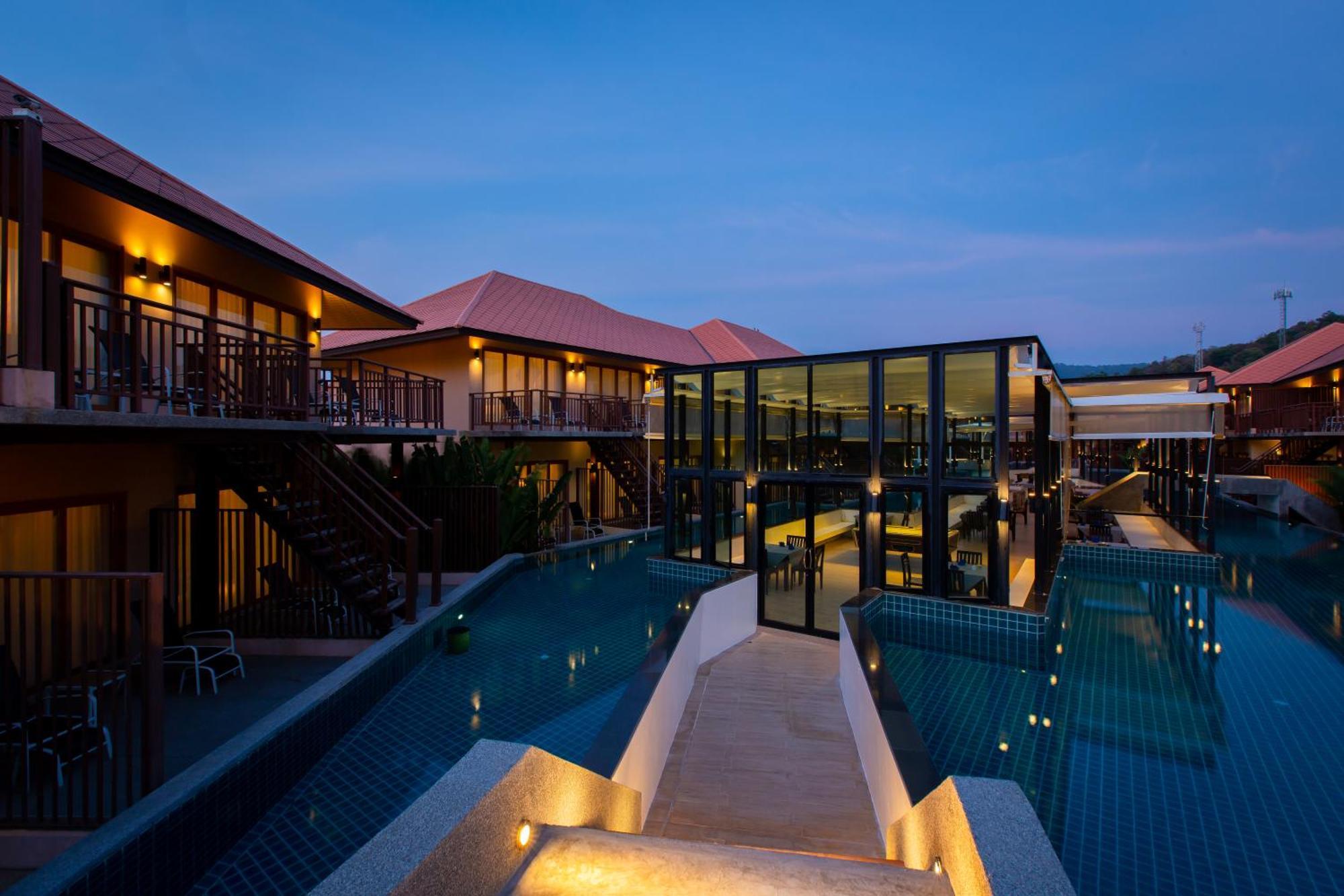Blue Bay Resort - Access To Pool And Beach-Phuket & Krabi Яо-Яй Экстерьер фото The Village
